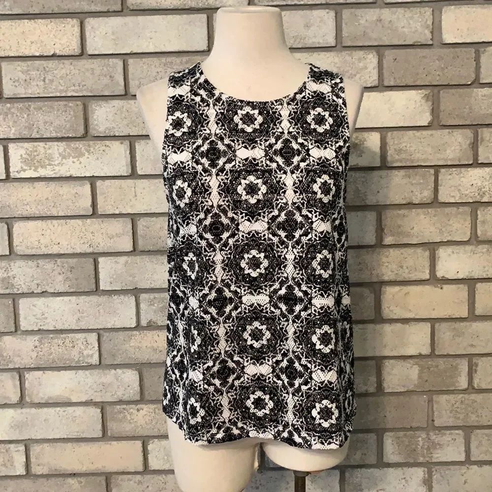 3for$20 sleeveless top blouse medium floral